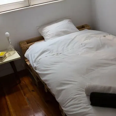 Largo Residencias Vendégház Lisboa