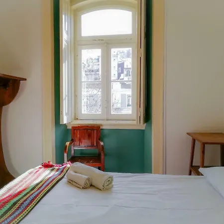 Largo Residencias Vendégház *