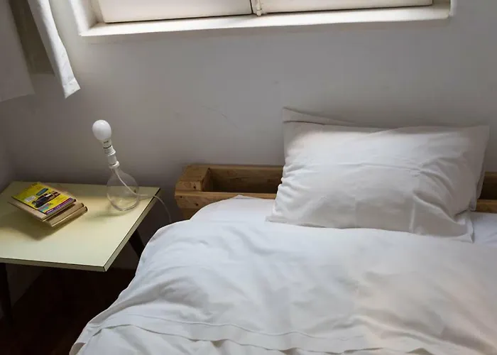 Largo Residencias Casa de hóspedes Lisboa